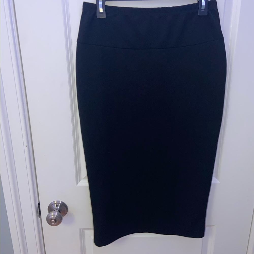 Tall Black Large Skirt